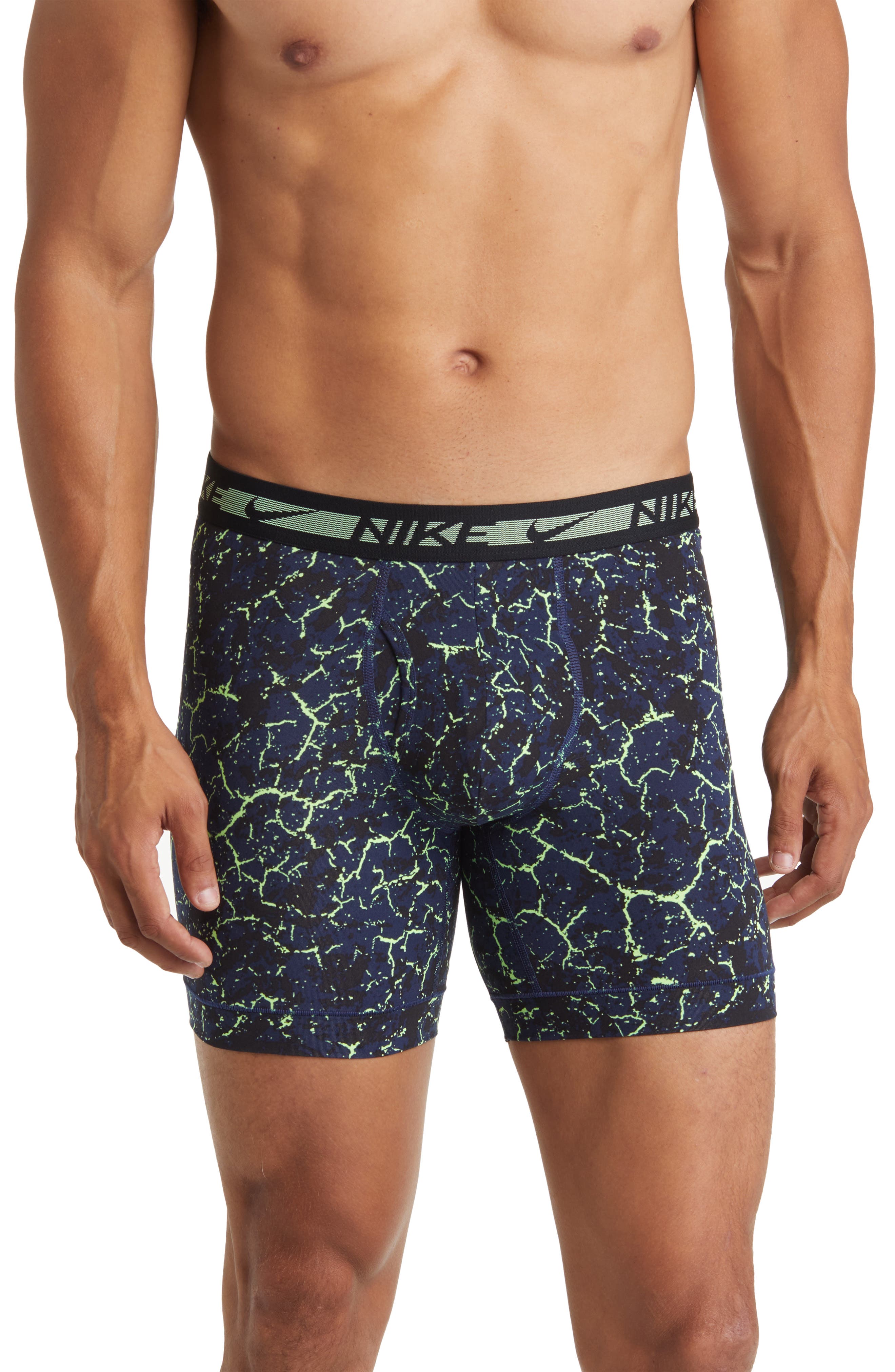 nike dri fit ultra stretch micro