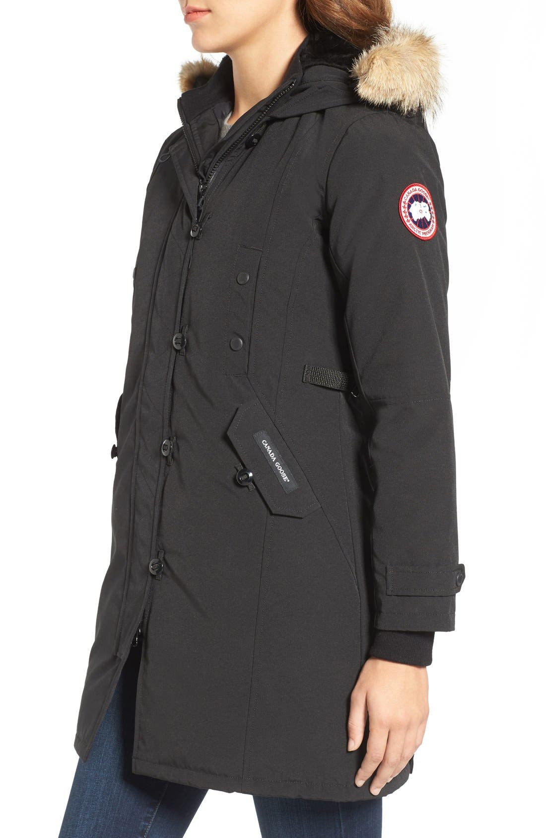 Petite Canada Goose Kensington Fusion Fit Down Parka With Genuine Coyote Fur Trim, P (2-4P) - Black