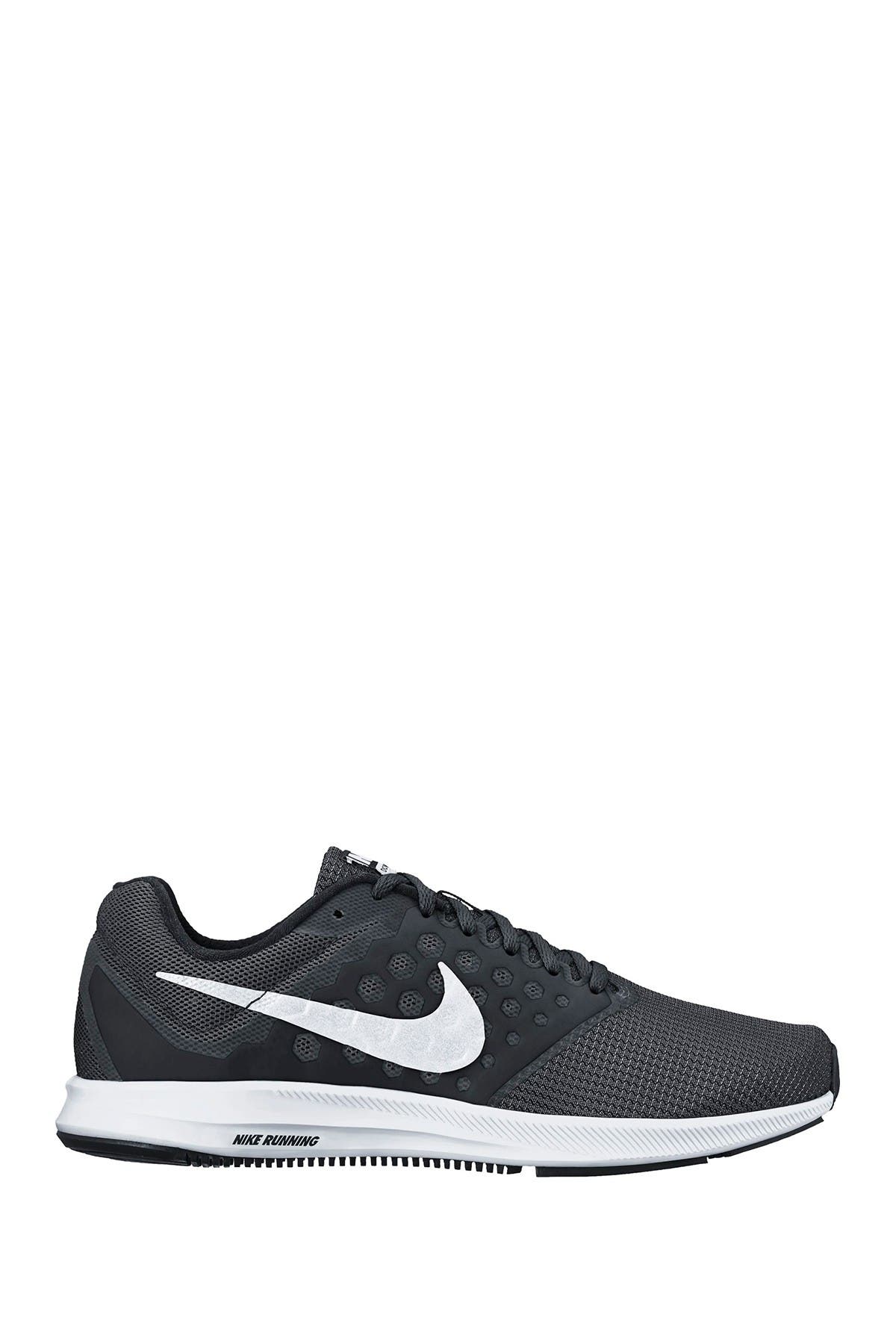 nike downshifter 7 women's black and white