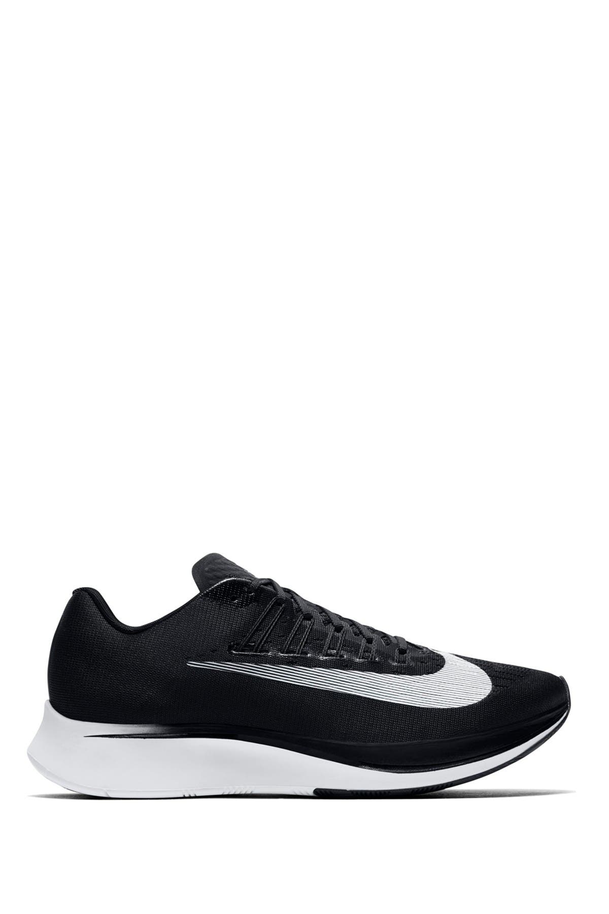 nike zoom fly for running