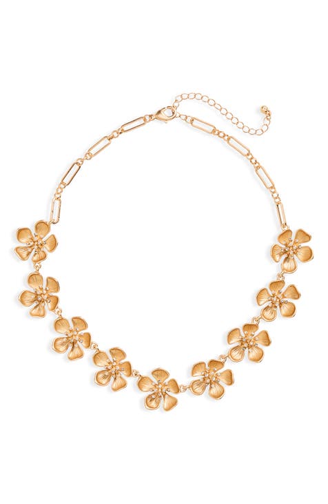 White deals floral necklace