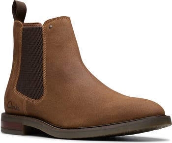 Clarks men's hinman chelsea boot best sale