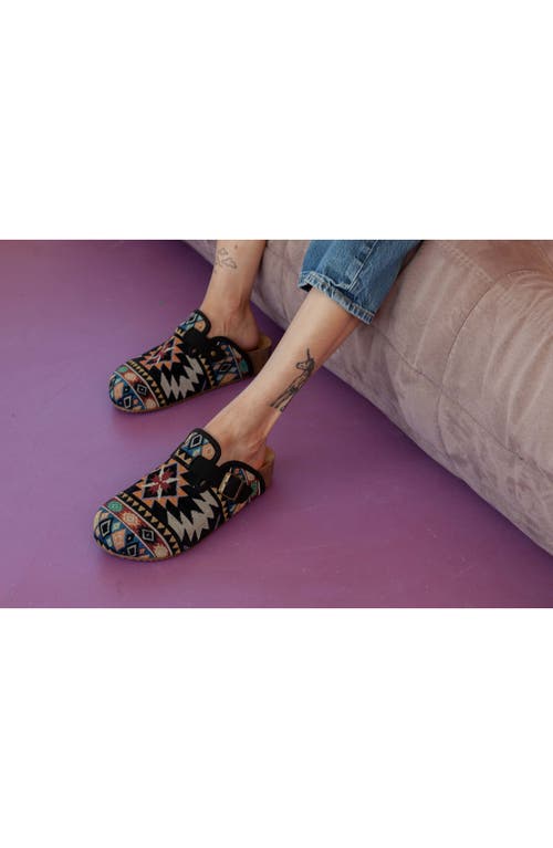 Dirty Laundry Magnolia Clog In Black Multi