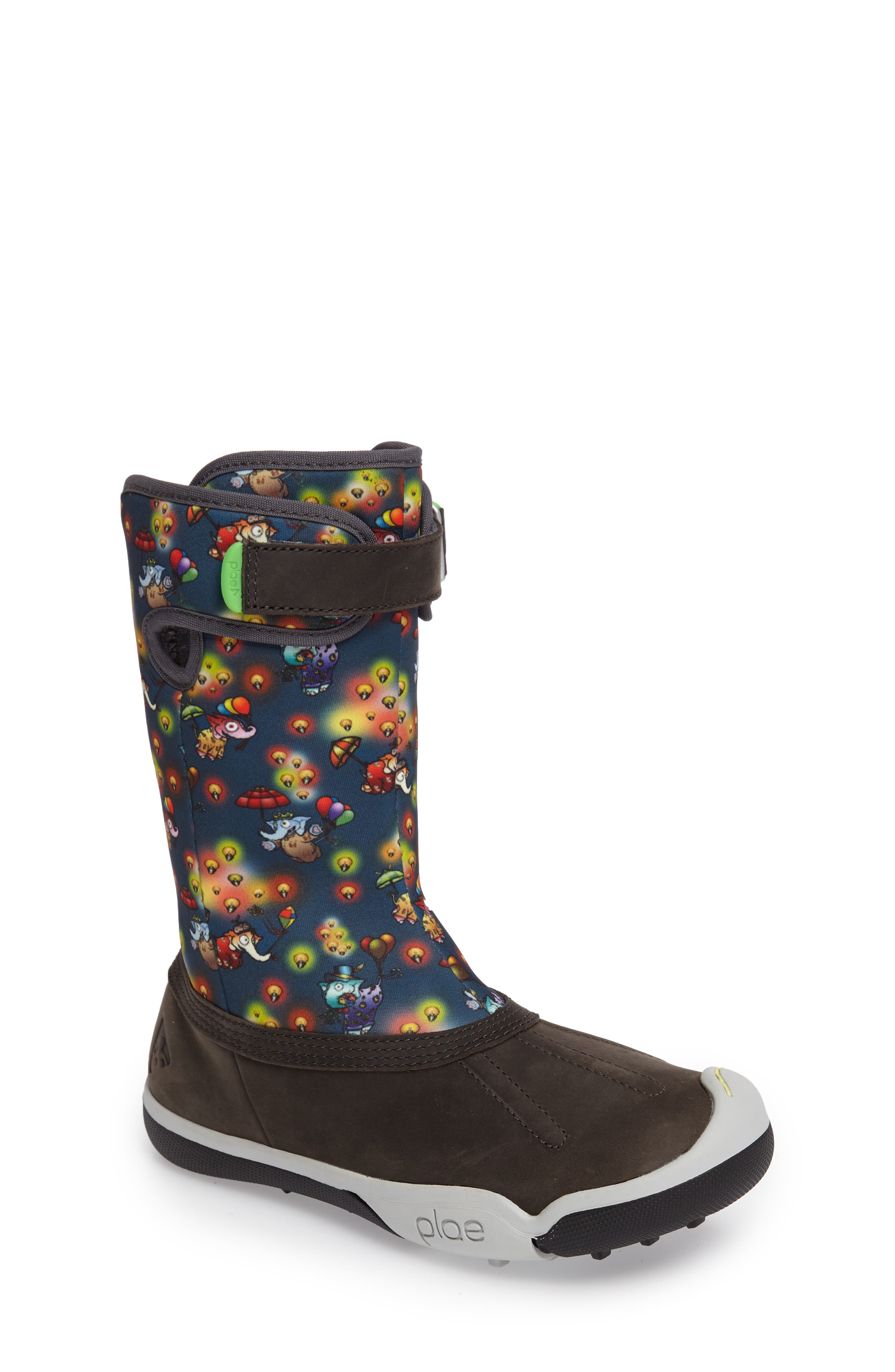 plae rain boots