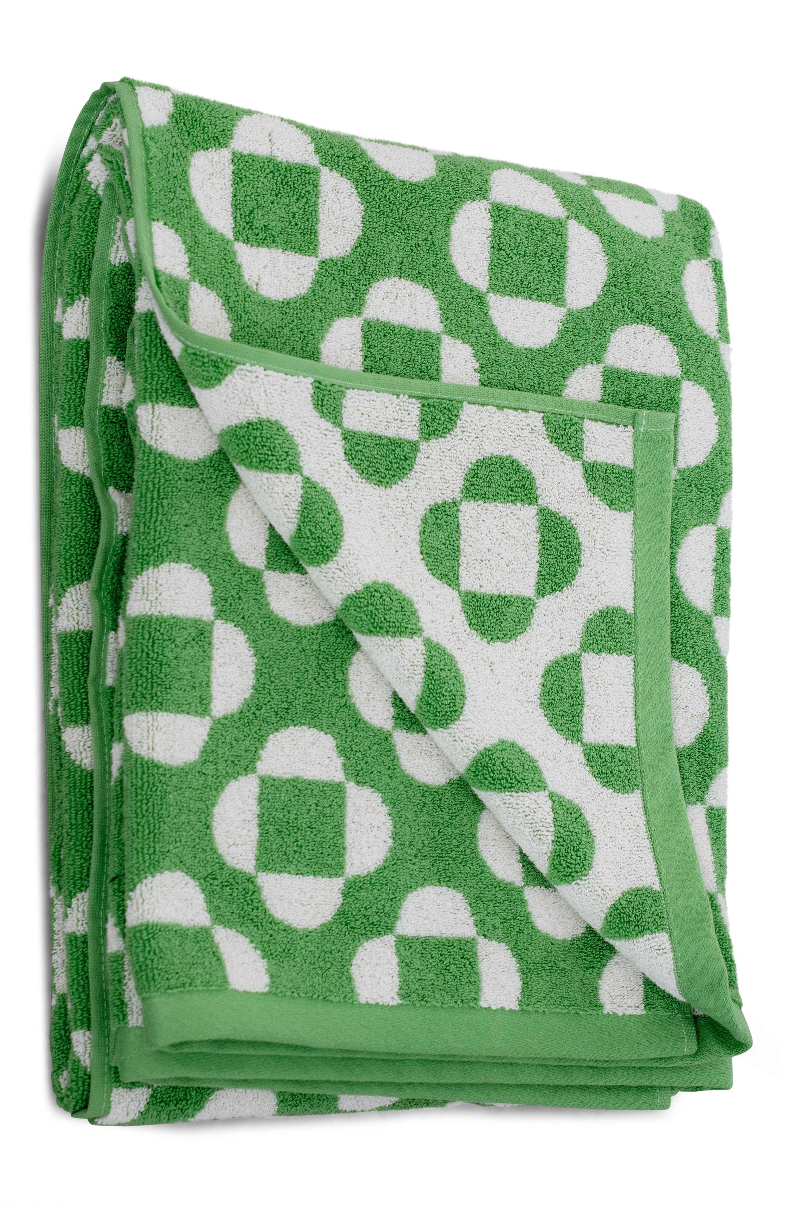 Dusen Dusen Flower Bath Towel Nordstrom