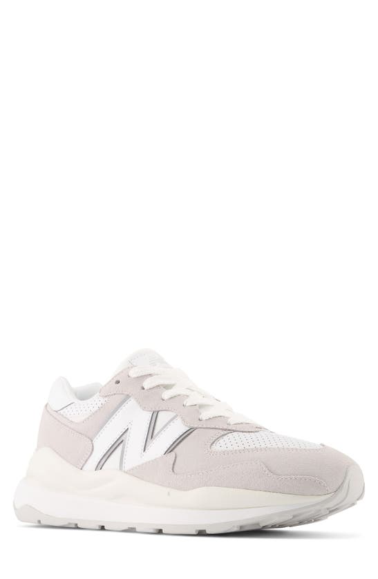New Balance 5740 Sneaker In White/ Sea Salt