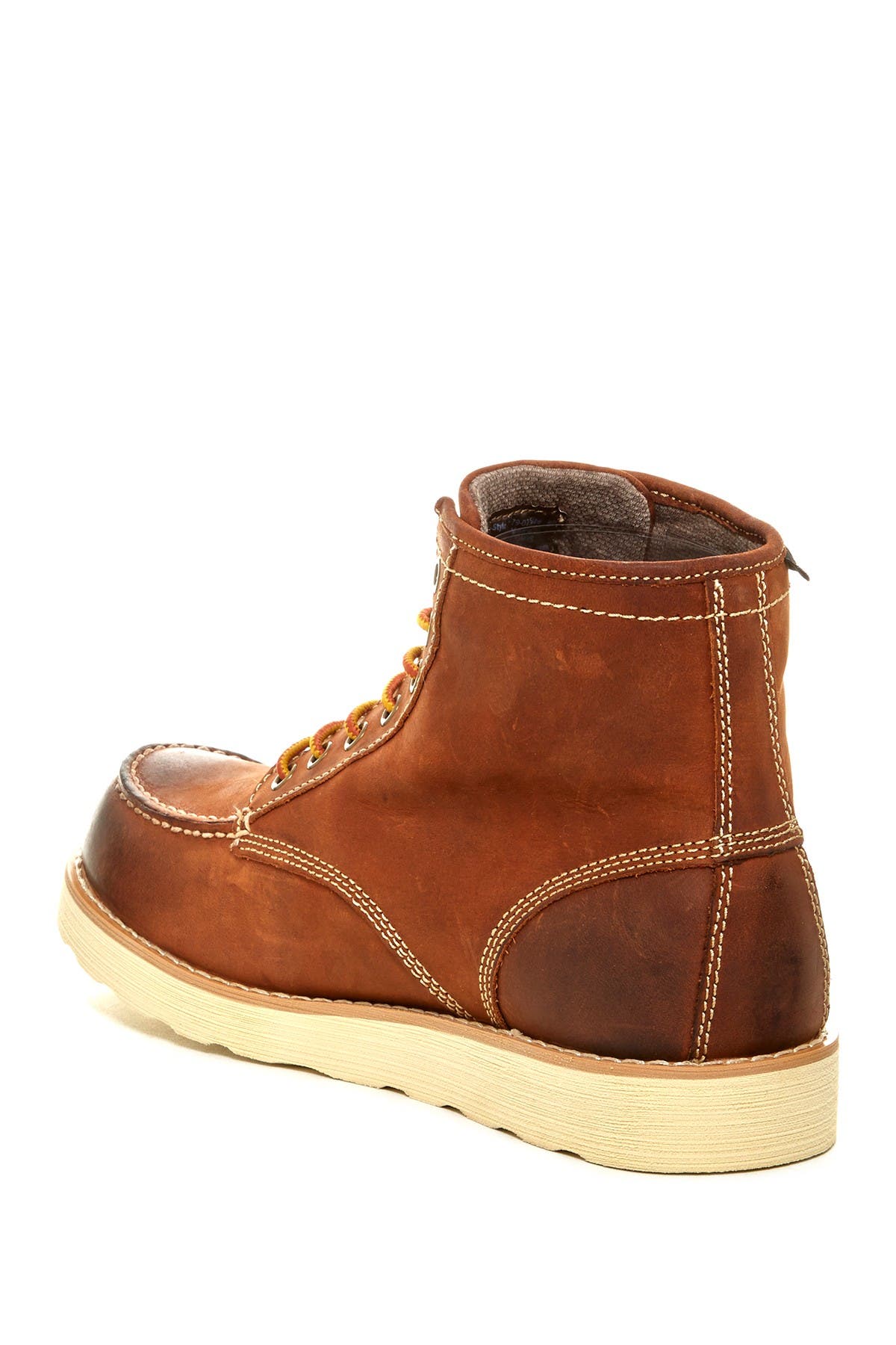 eastland loomis nubuck boot