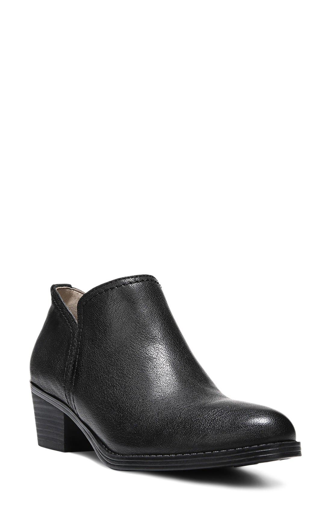 zarie leather ankle booties