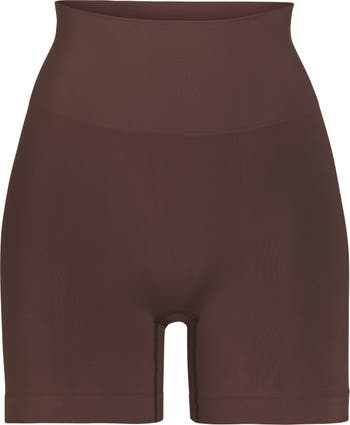 Buy SKIMS Brown Seamless Sculpt Lifting Shorts for Women in Kuwait