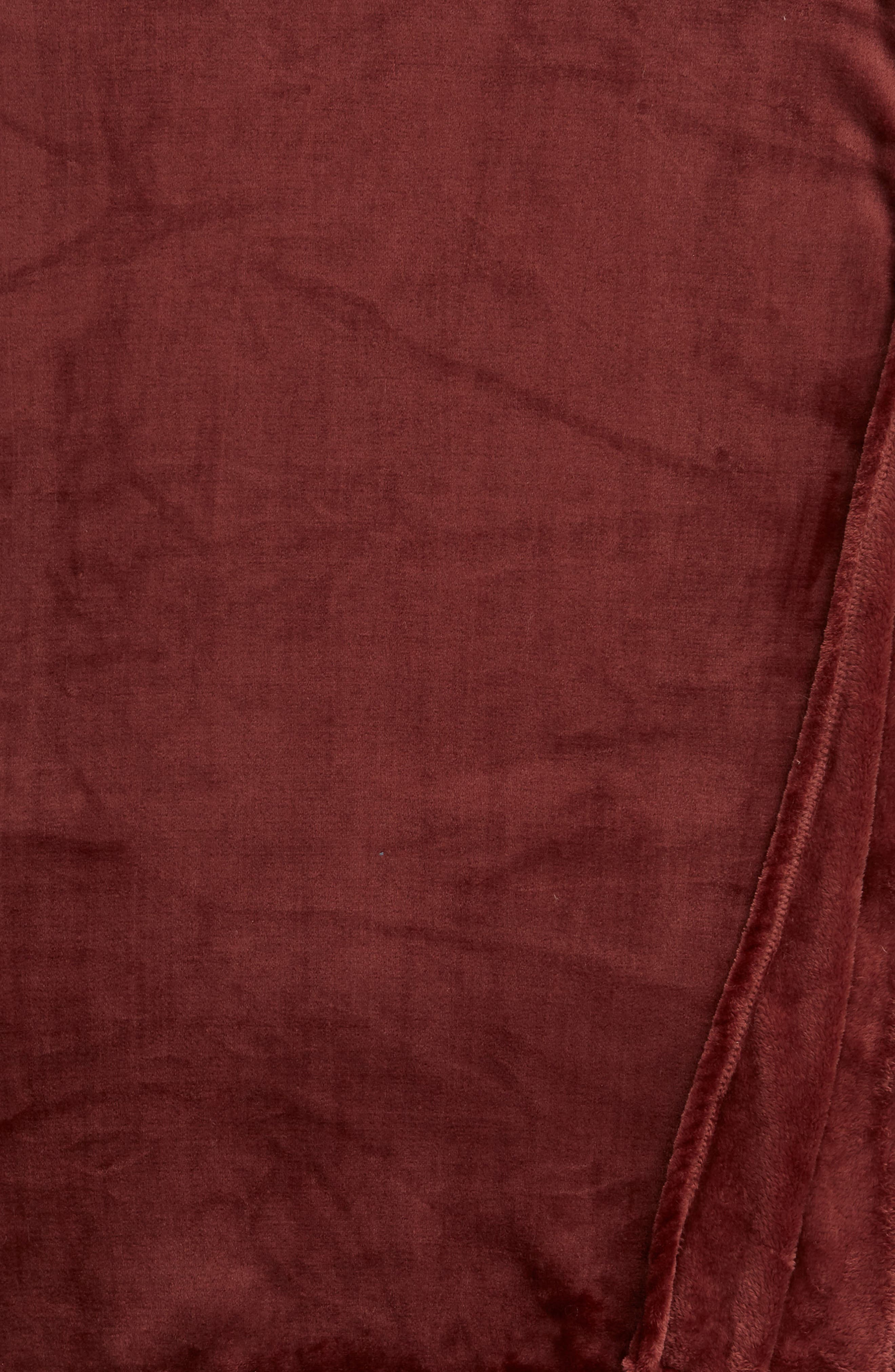 NORDSTROM AT HOME,
                            Kennebunk Bliss Plush Throw,
                            Alternate thumbnail 326, color,
                            607