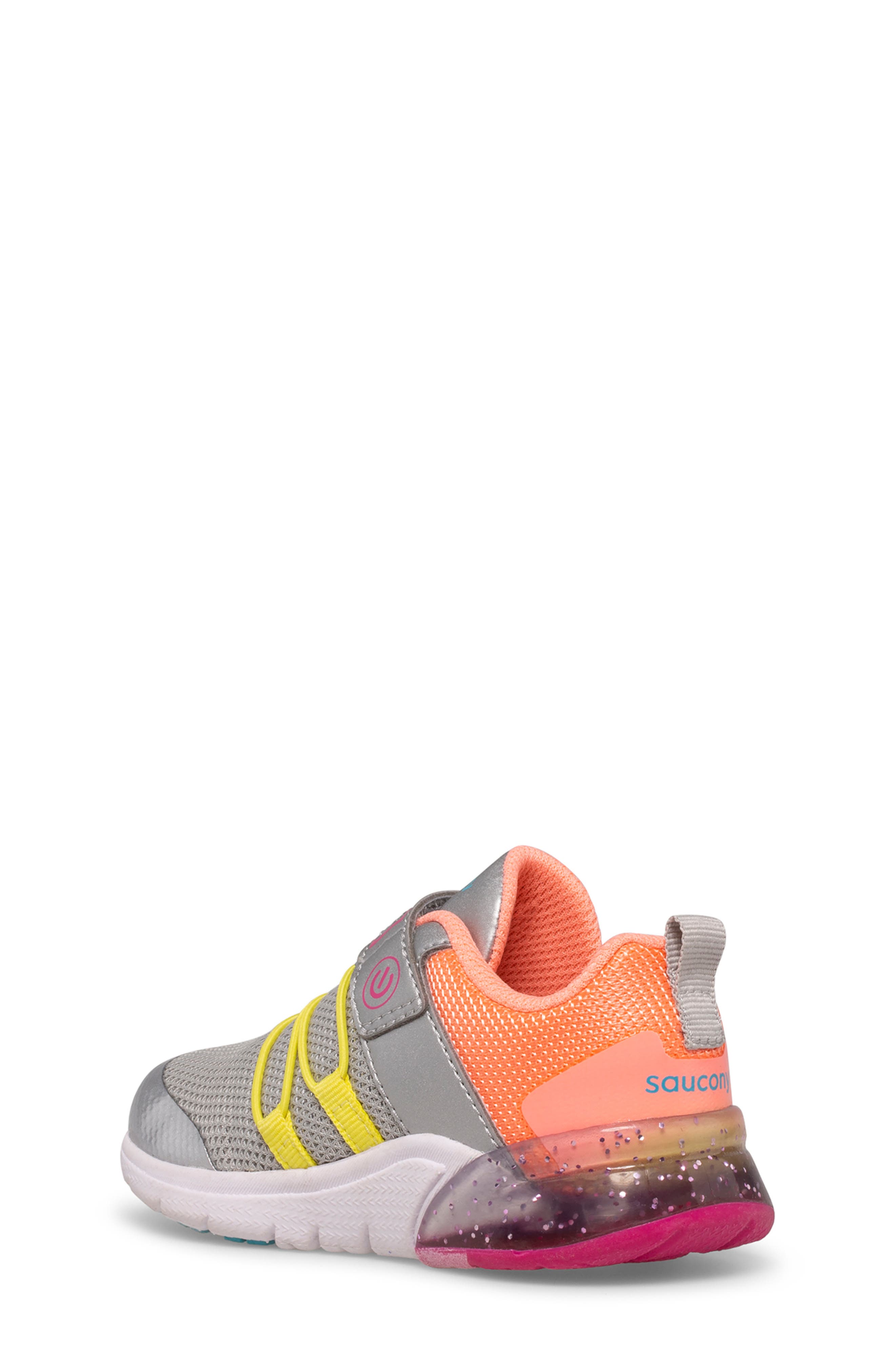 saucony flash glow 2.0