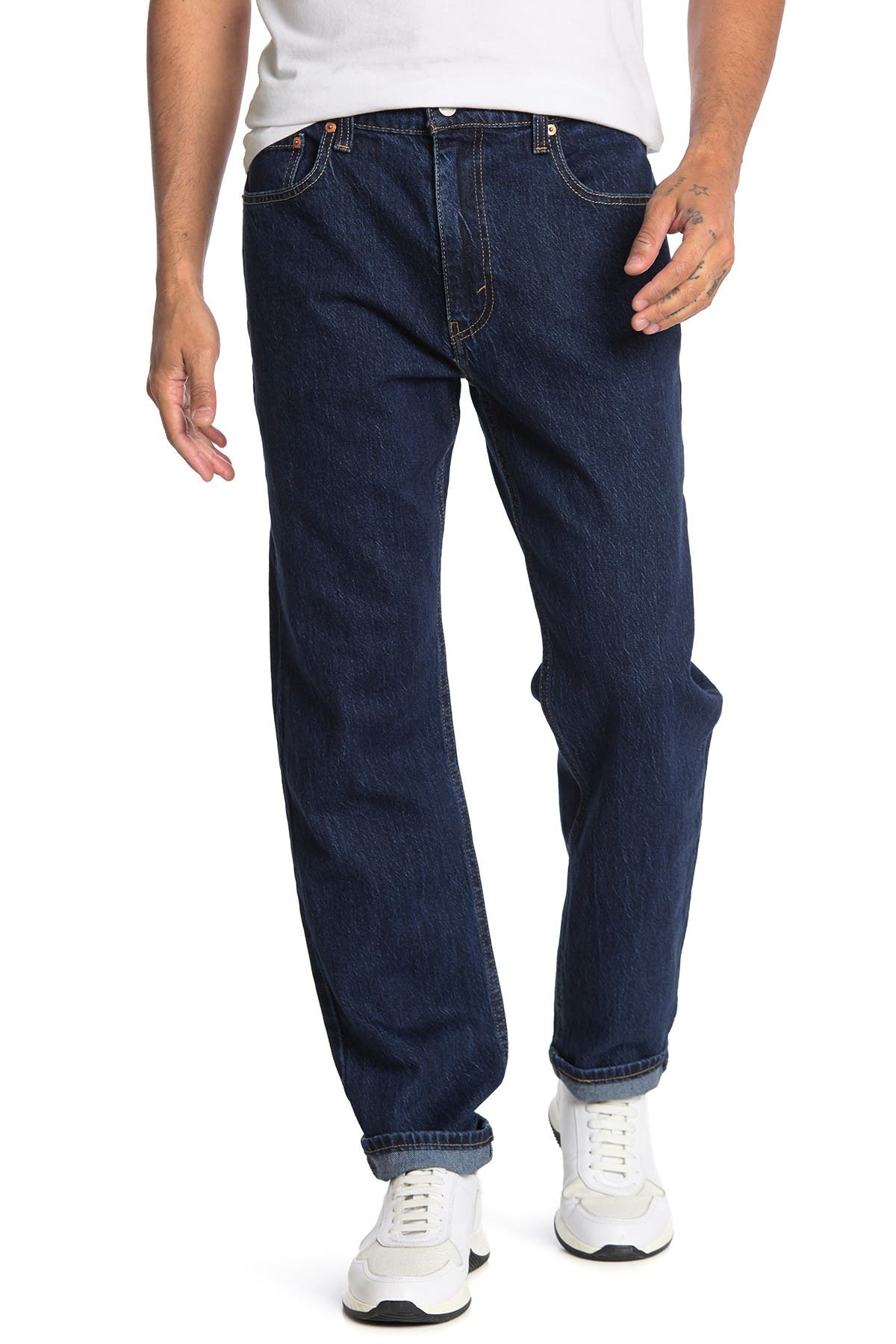 Levi's 502 Tapered Jeans In Medium Blue