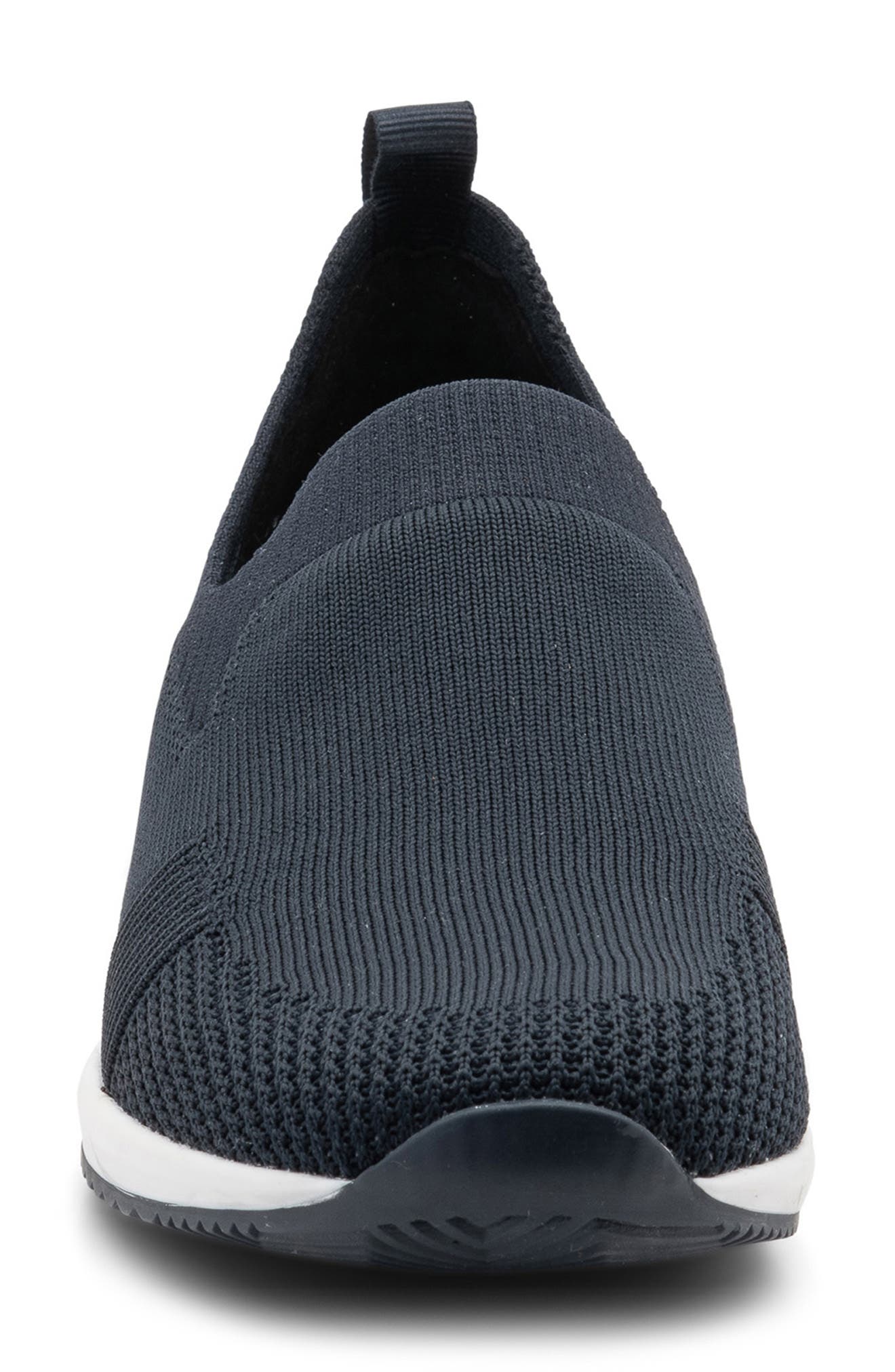 Ara Women's Courtyard Slip On Sneakers- Navy