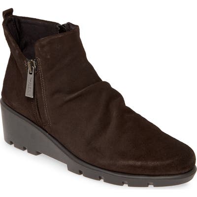 The Flexx Slingshot Ankle Bootie