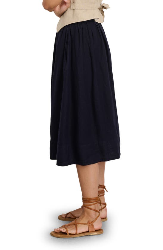 Shop Alex Mill Linen A-line Skirt In Dark Navy