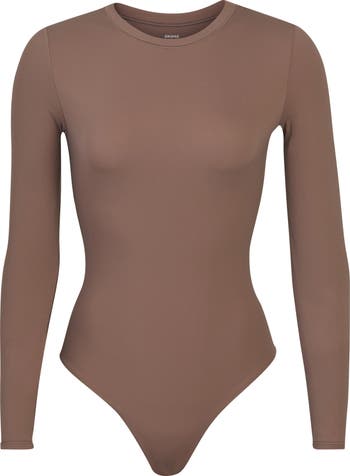 Women's Short Sleeve Bodysuit Round Neck Thong Bodysuit Tummy