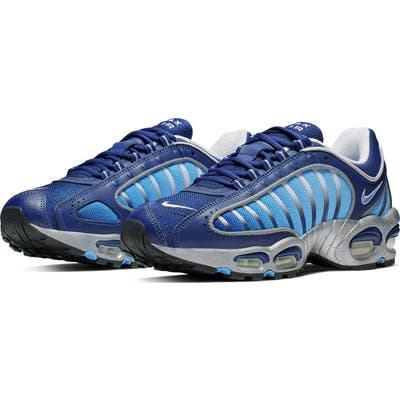 Nike Air Max Tailwind Iv Sneaker