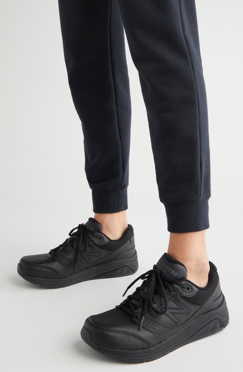New Balance 928 V3 Walking Shoe In Black/black