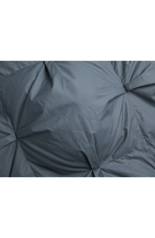 Shop Parachute Organic Cotton Puff Comforter In Dusk