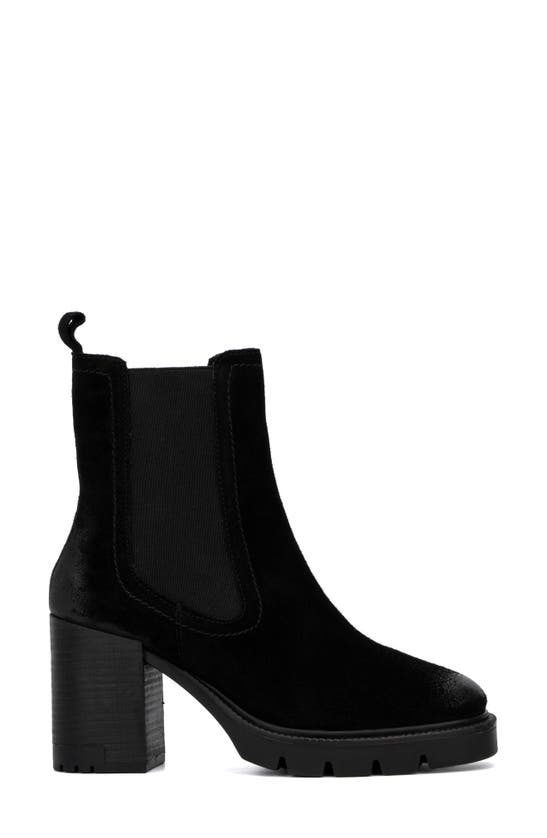 Vintage Foundry Penelope Leather Bootie In Black