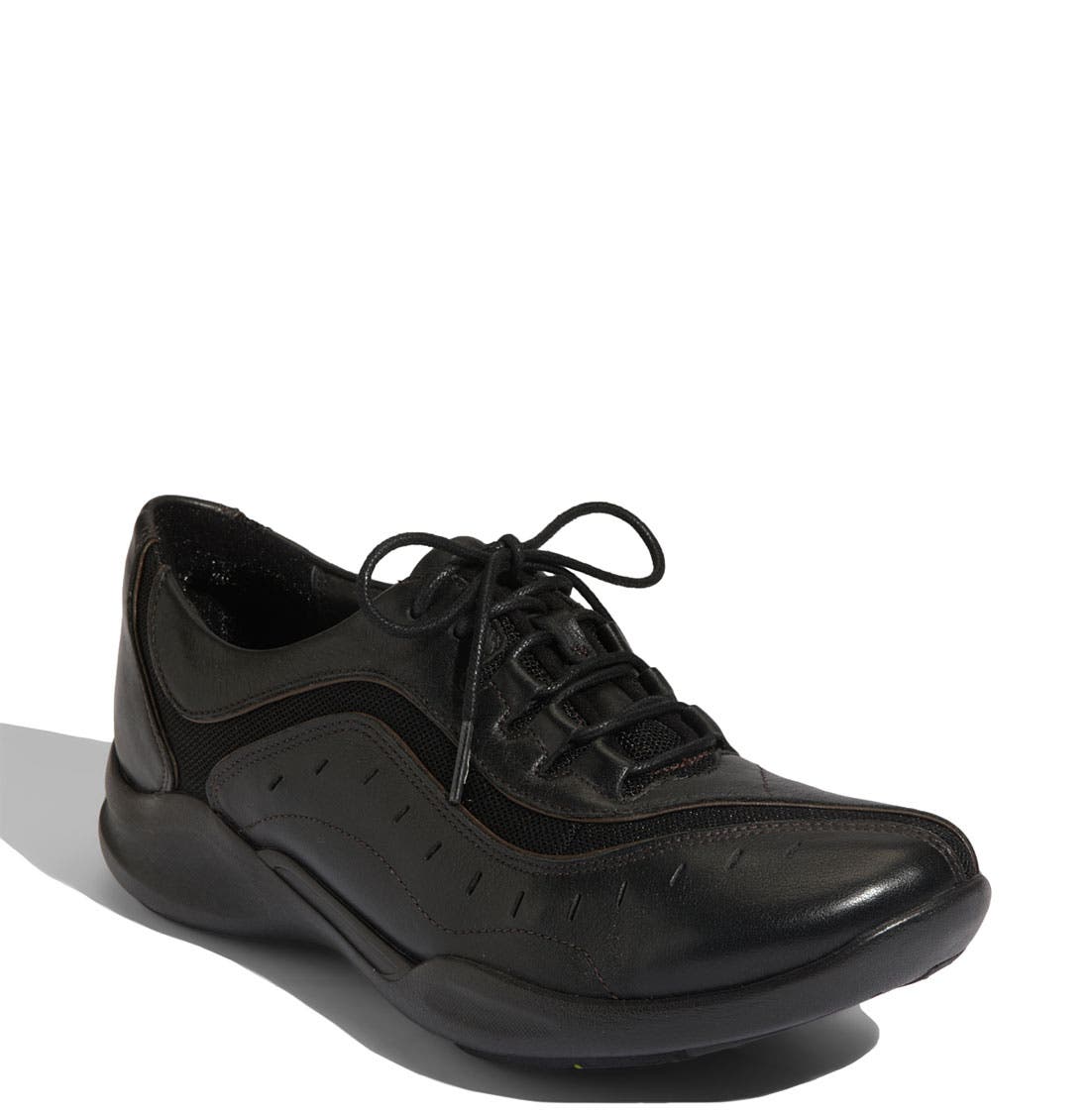 clarks wave wheel sneaker