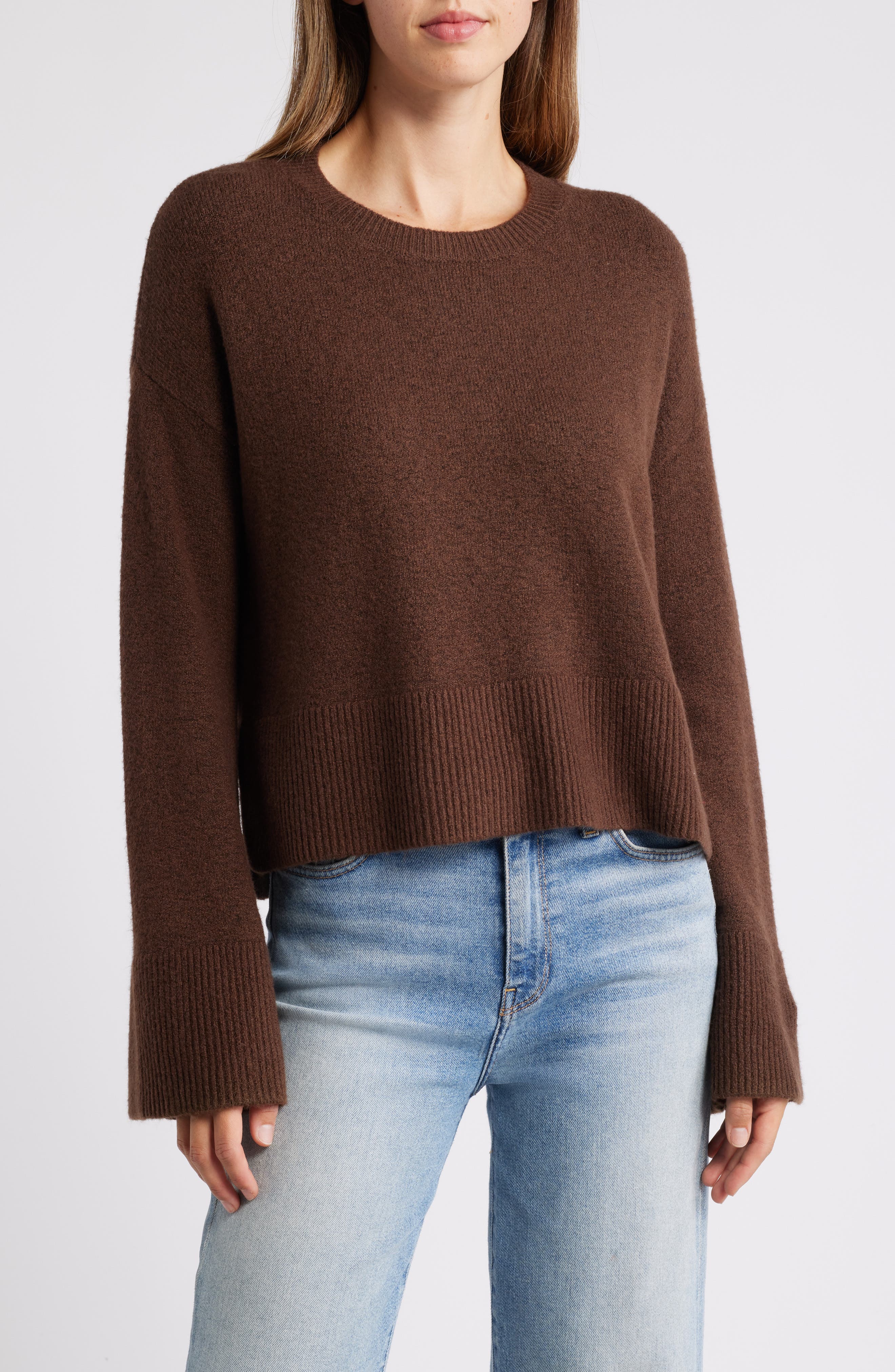 Bobeau Step Hem Sweater in Chocolate 