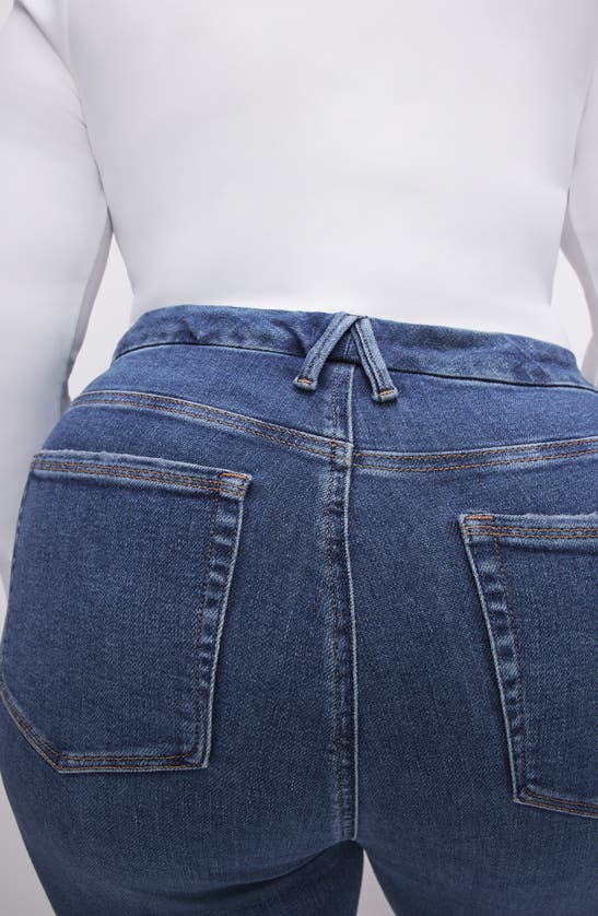 Good American Good Curve Bootcut Jeans In Indigo536