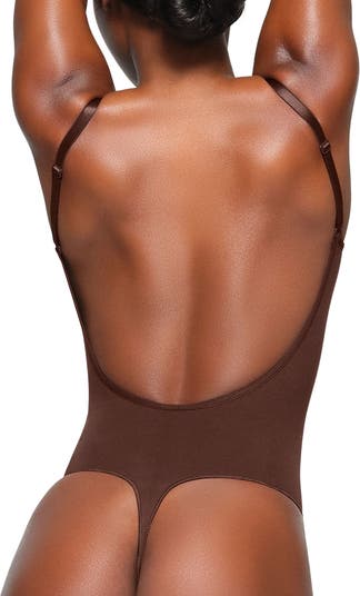 Emmelyn Boa Jacquard Seamless Thong Back Shaping Bodysuit
