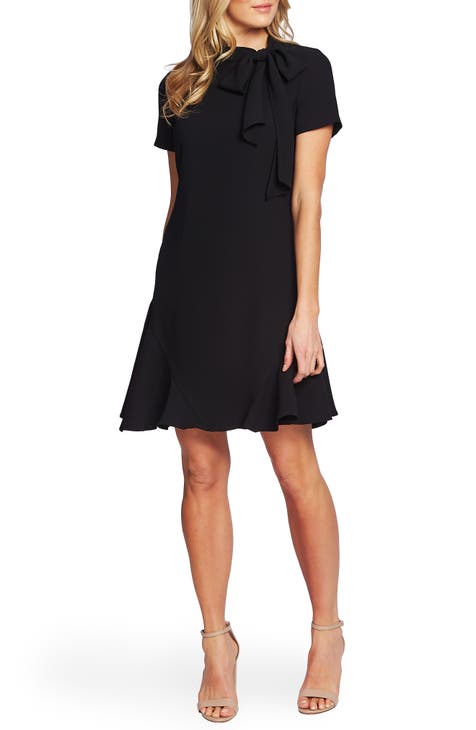 Puff sleeve black dress and sandals outfit  Black dress with sleeves,  Outfits, Cool outfits