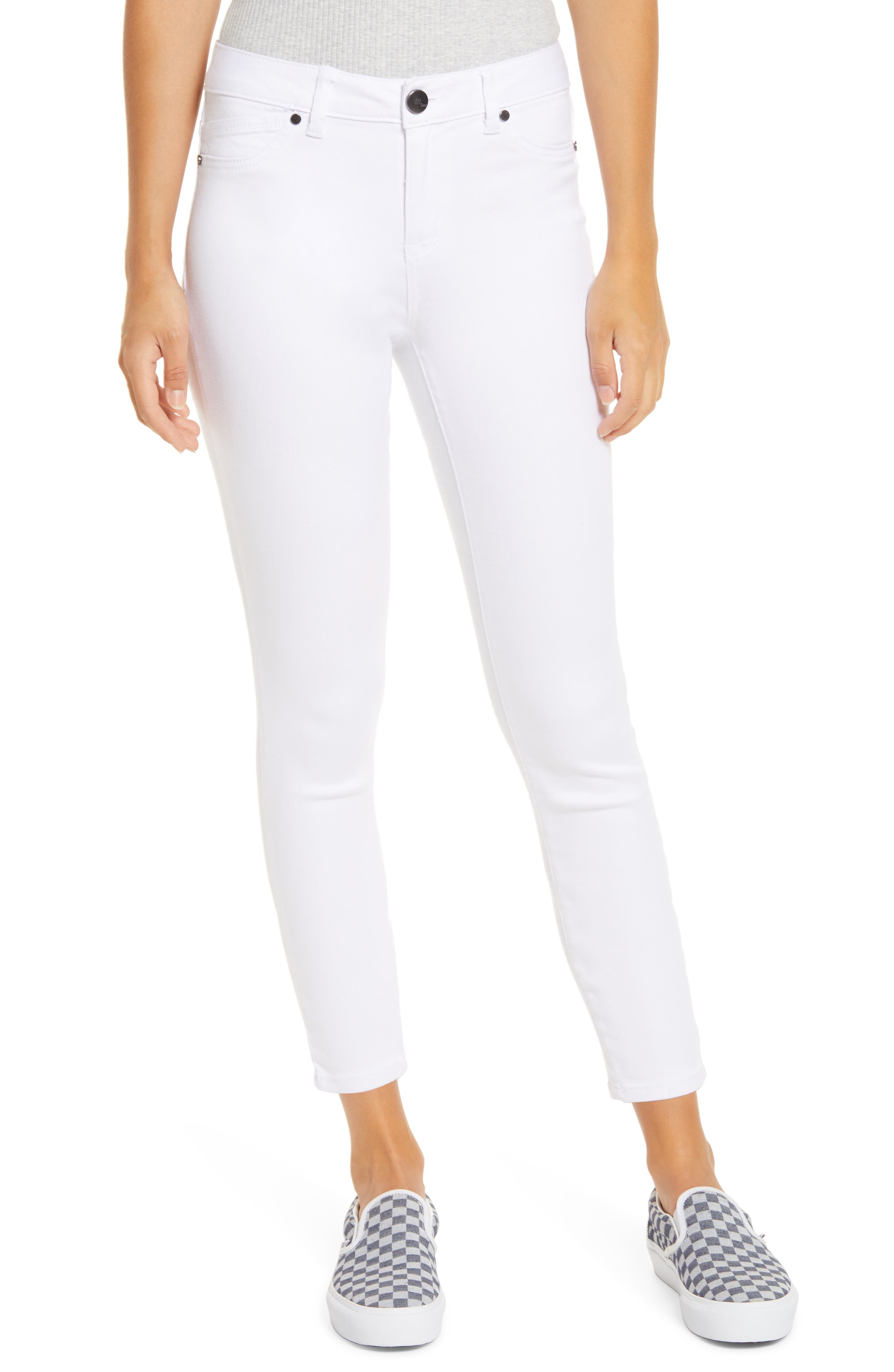 white denim skinny jeans