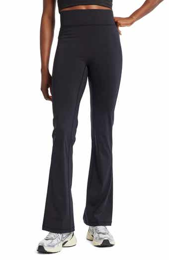  Beyond Yoga Spacedye Out Of Pocket High Waisted Capri Leggings  for Women – Skinny Fit – Moisture Wicking Darkest Night XS (US Women's 2-4)  One Size : Clothing, Shoes & Jewelry