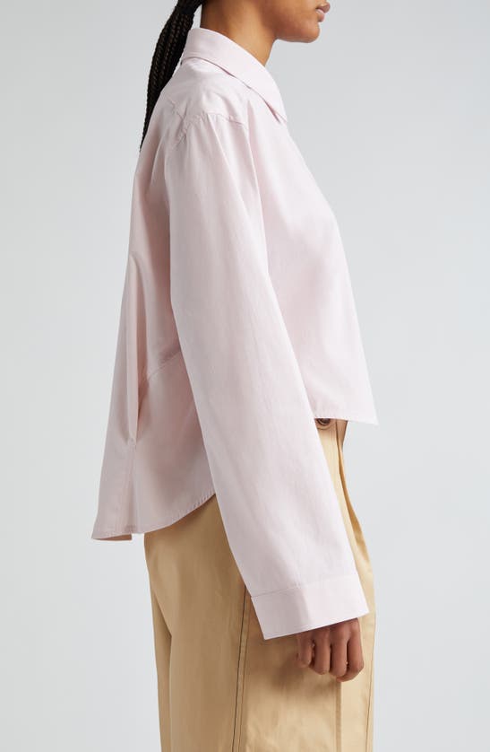 Shop Victoria Beckham Button Sleeve Detail Stretch Chambray Crop Button-up Shirt In Rose Quartz