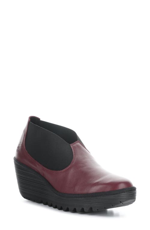 Yify Platform Wedge Chelsea Boot in 001 Wine