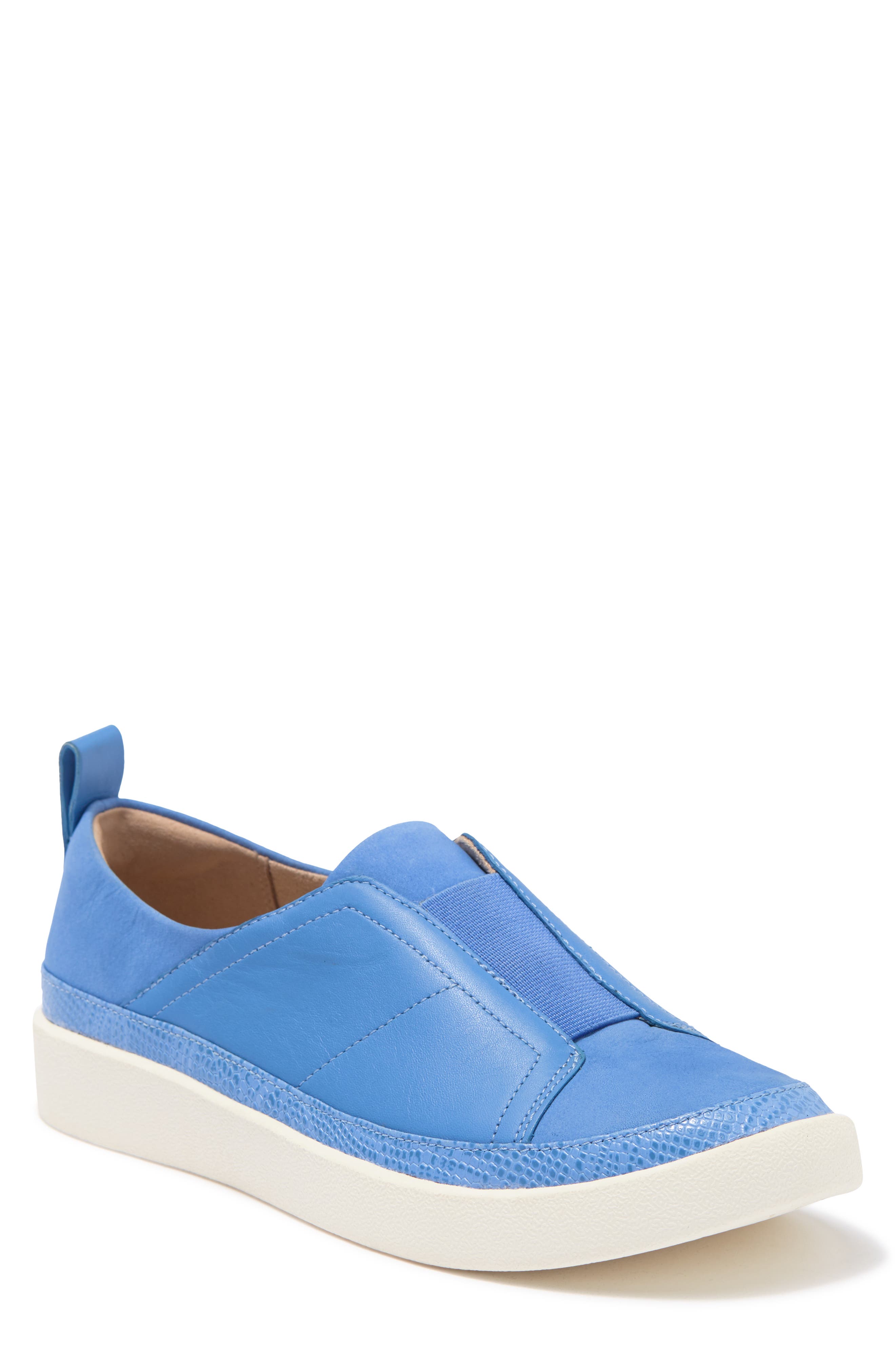 vionic zinah slip on sneaker