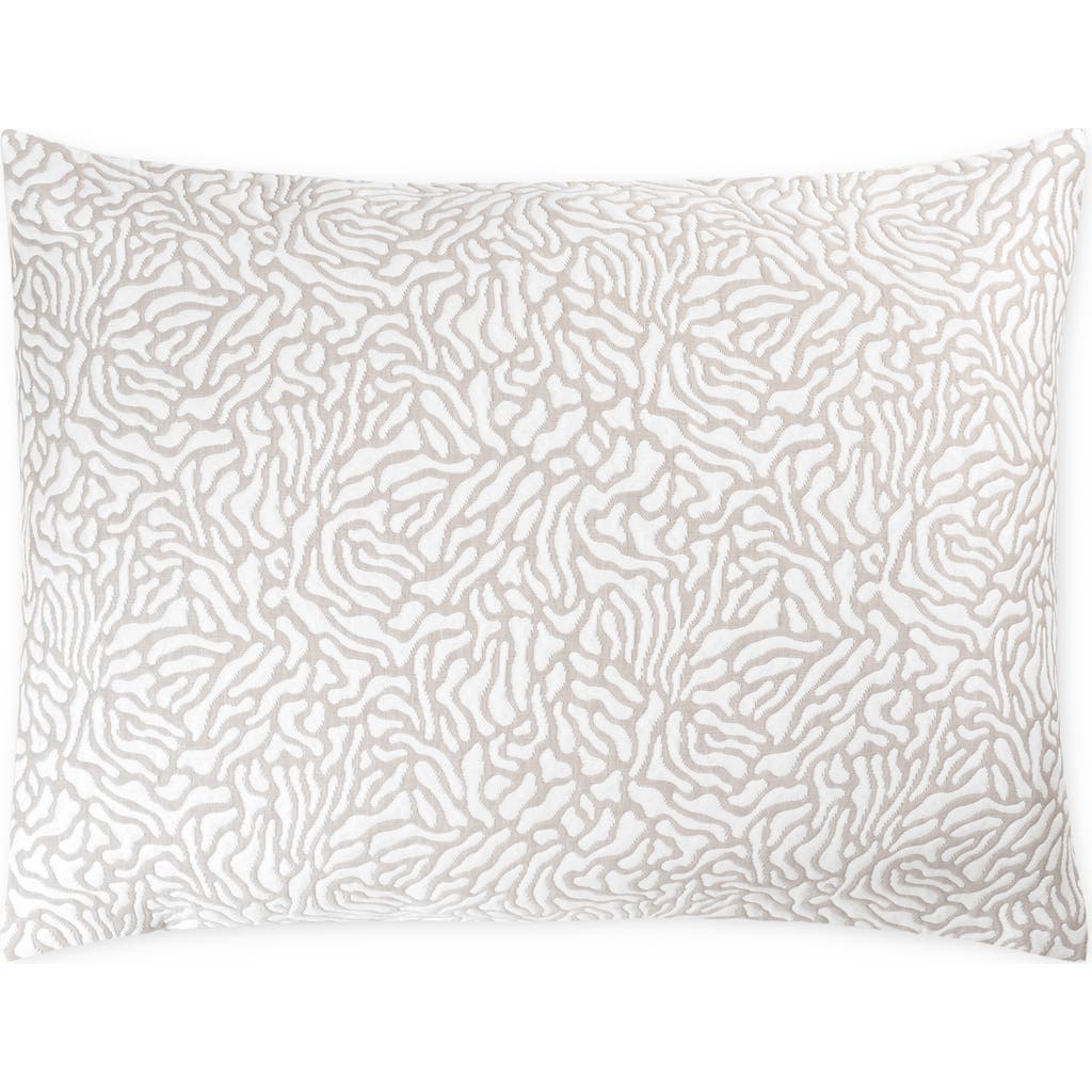Matouk Cora Matelassé Pillow Sham In Natural/white