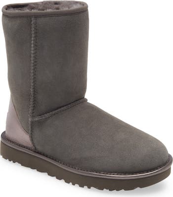 Classic ugg short boots best sale