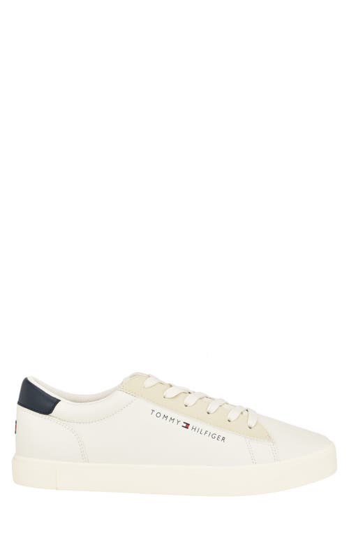 Tommy Hilfiger Low Top Sneaker In Cream/beige/navy