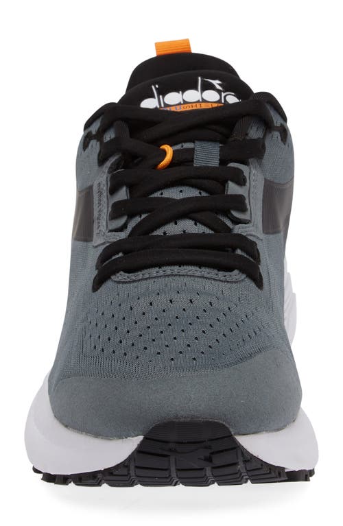 Diadora Mythos Blushield Vigore 2 Running Shoe In Balsam Green/black/white