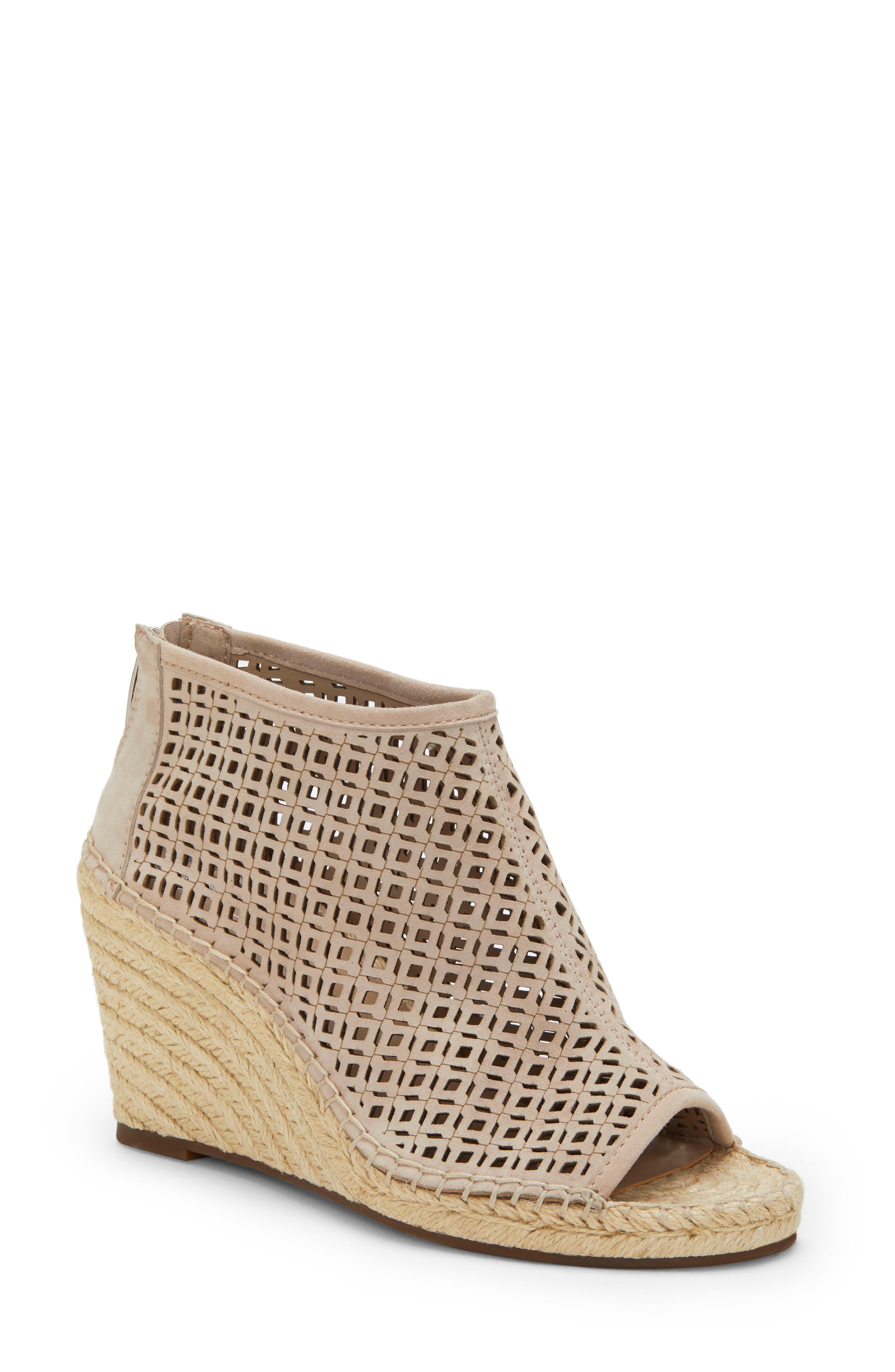 vince camuto booties nordstrom rack