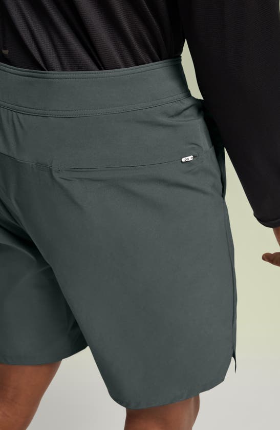 Shop On 2-in-1 Hybrid Performance Shorts In Lead