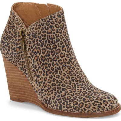 Lucky Brand Yewani Bootie, Brown