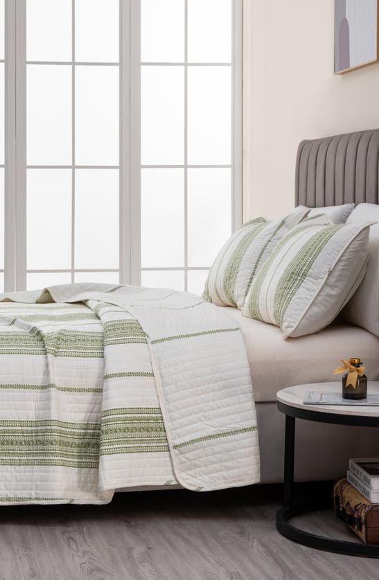 Woven & Weft Farmhouse Stripe Quilt & Sham Set In White / Green
