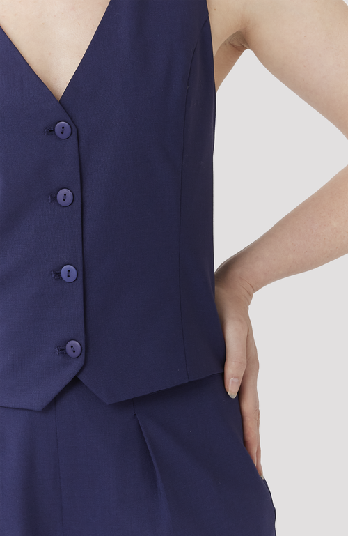 Aam The Label The Wool Vest In Indigo