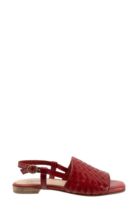 Trotters Nola Slingback Sandal In Red