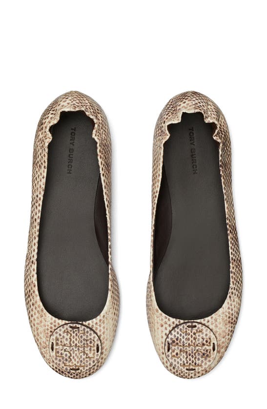 Shop Tory Burch Minnie Travel Ballet Flat In Cream Roccia