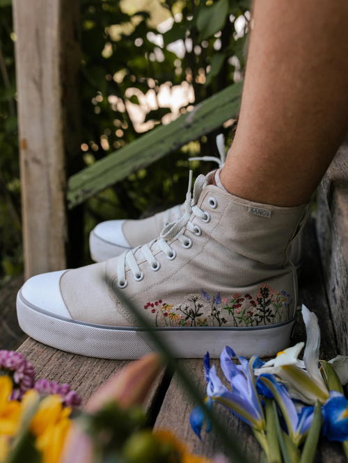 Bangs Shoes Wildflower Wanderer Platform High Tops In Light Grey