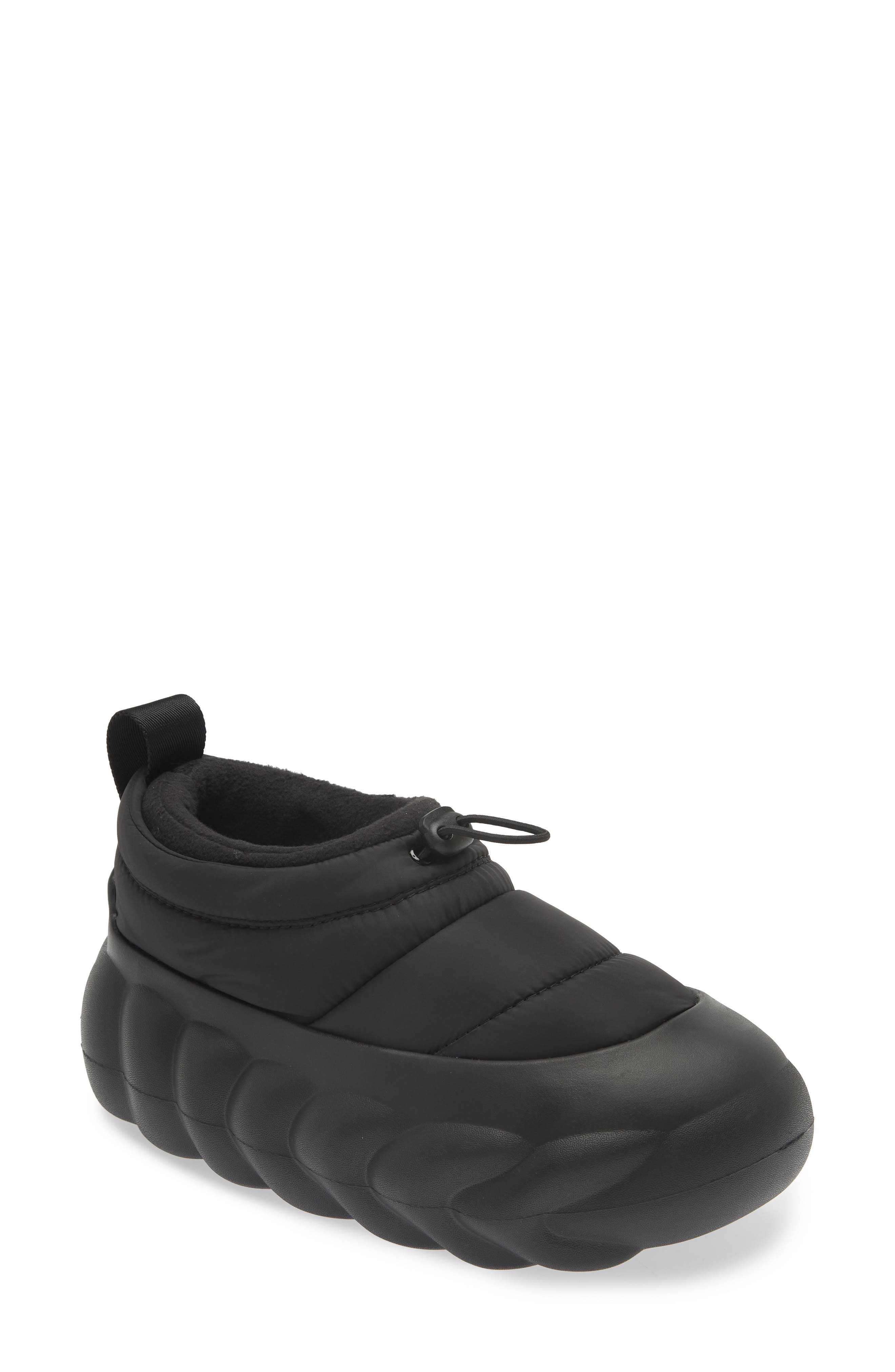 Crocs Overpuff Shorty Clog In Black/black