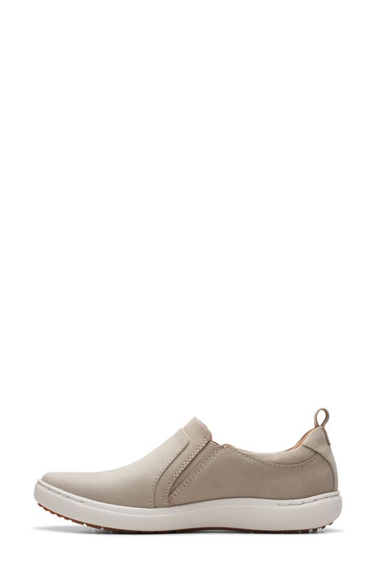 Clarks Nalle Lilac Slip-on Sneaker In Stone Nubu