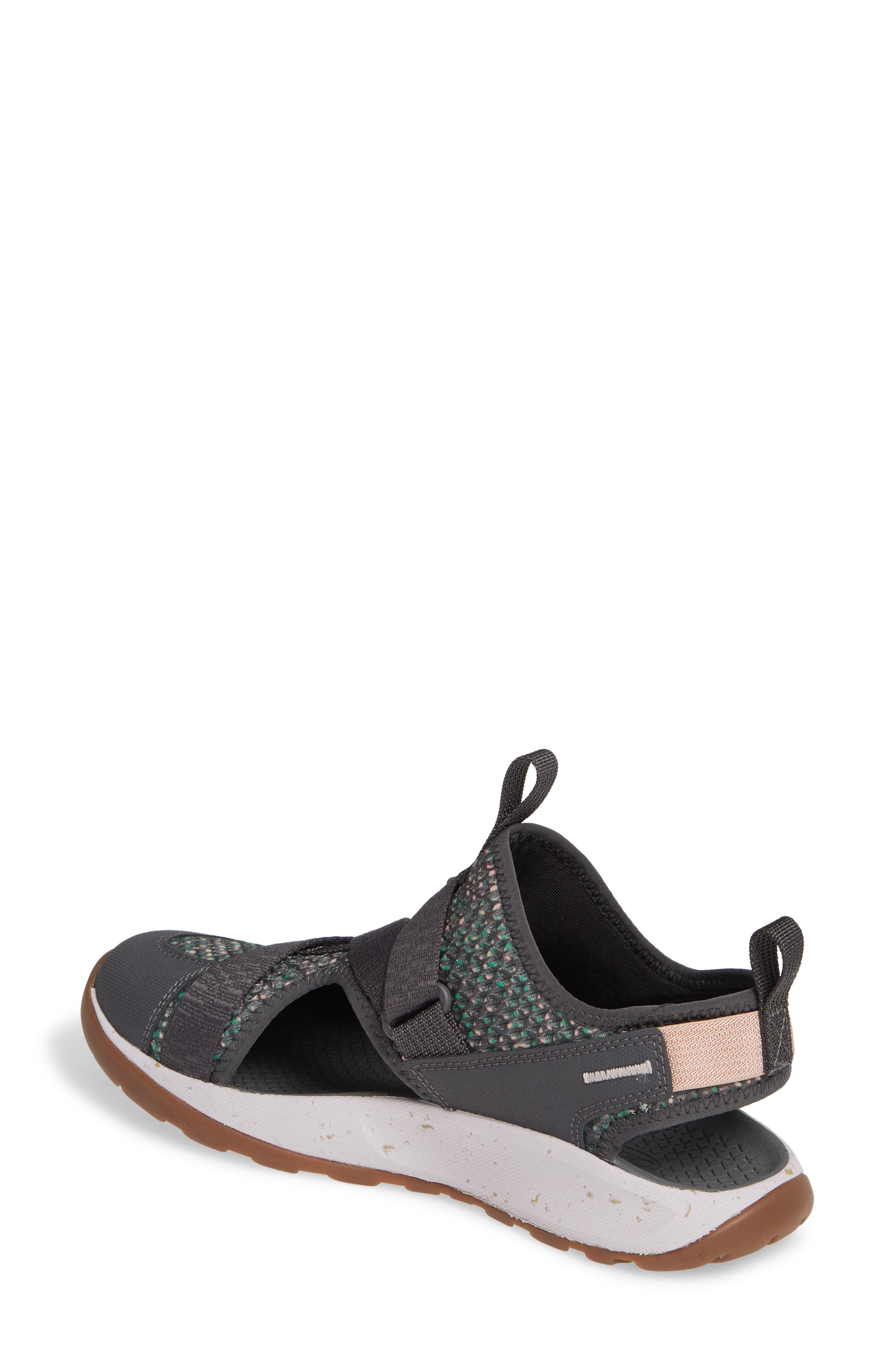 chaco men's odyssey hiking shoe