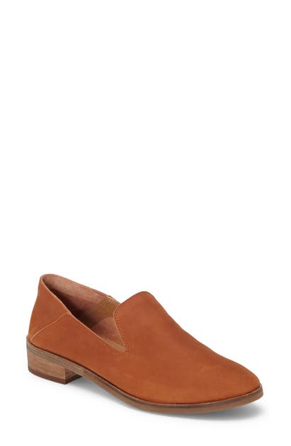 Lucky Brand Cahill Flat In Whiskey Leather